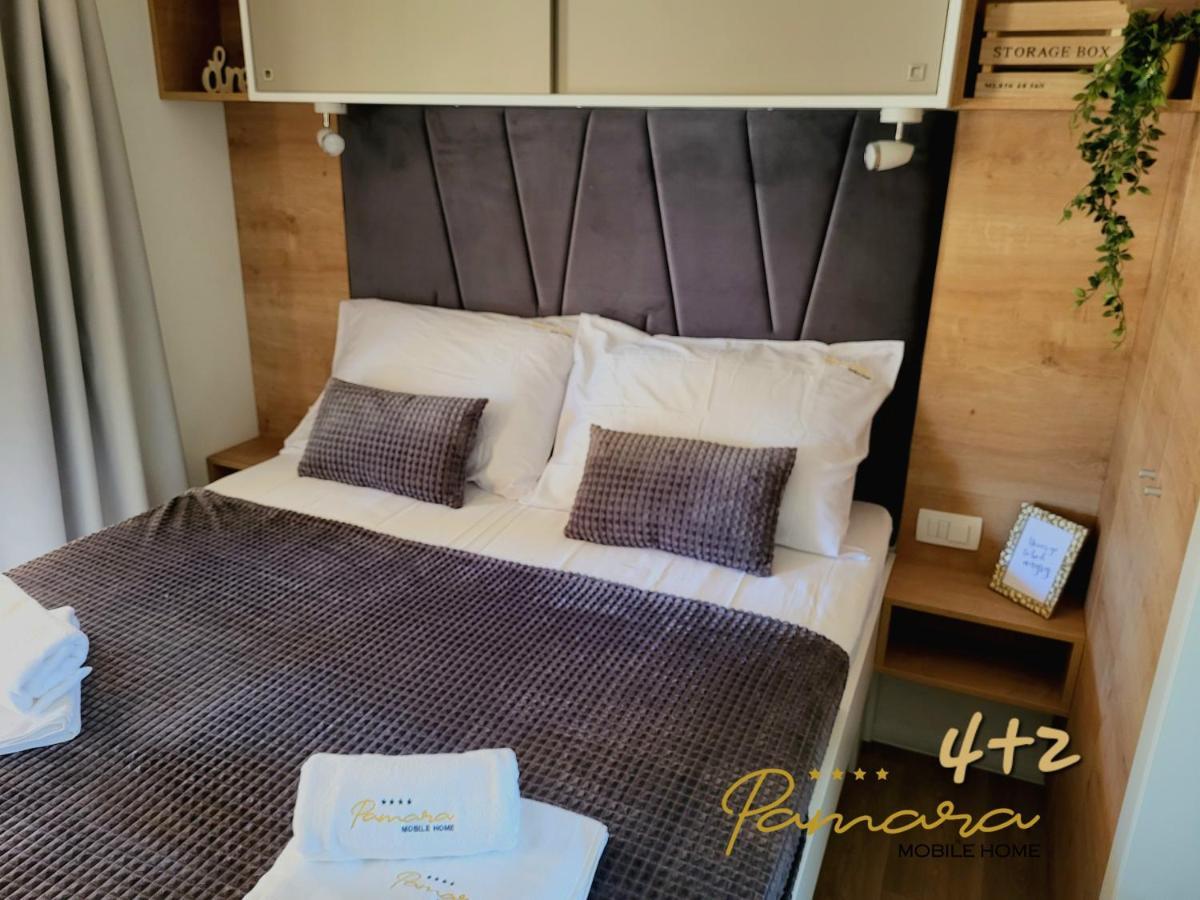 Pamara Mobile Home Biograd Na Moru Exterior photo