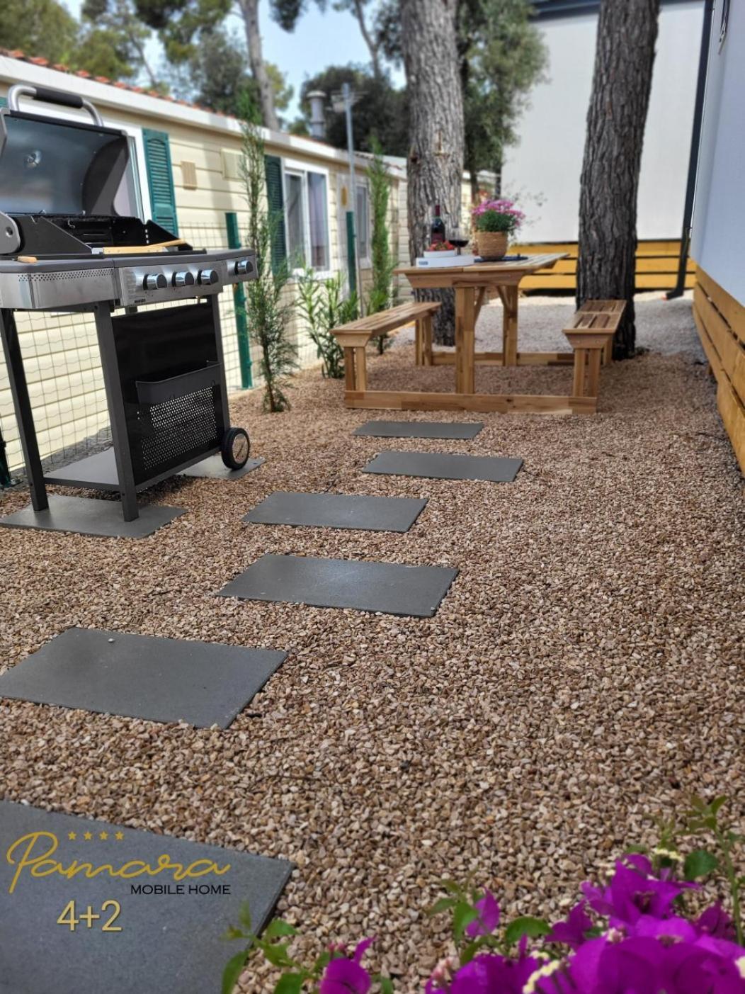 Pamara Mobile Home Biograd Na Moru Exterior photo